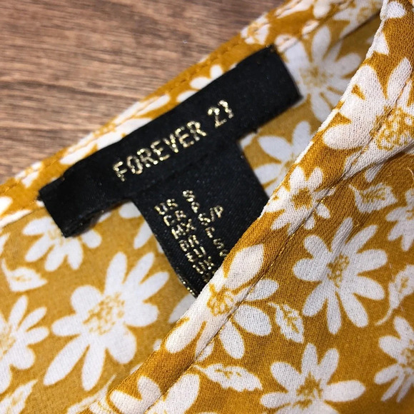 Forever 21 small adorable mustard floral blouse - Picture 1 of 5
